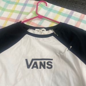 VANS Small Black/ white pride shirt